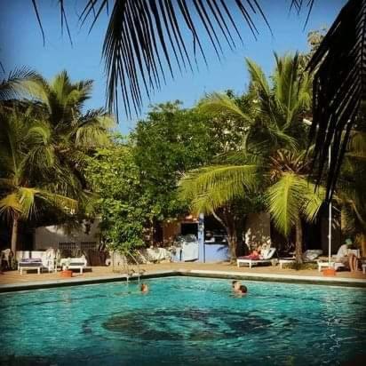 Sea Breeze Beach Resort Mahabalipuram Exterior foto